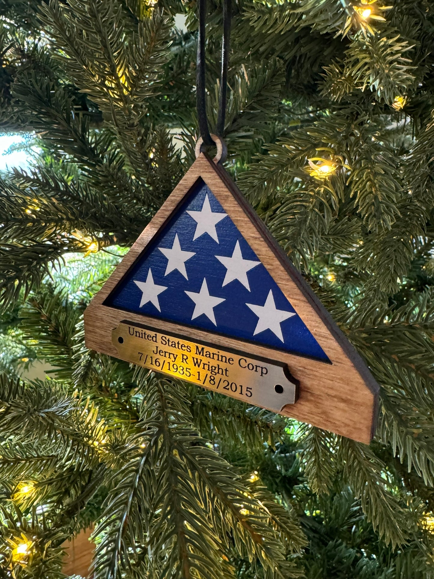 Folded Flag Box Memorial Ornament – Personalized Tribute